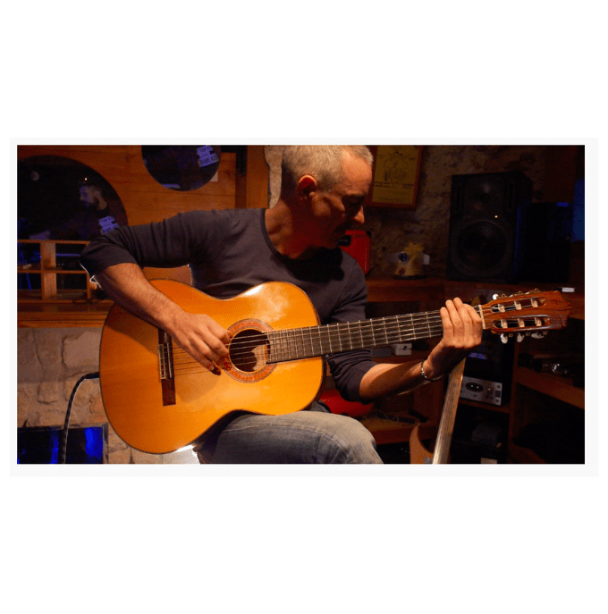 ALAIN PEREZ (FRANCIA) - Alhambra Guitarras