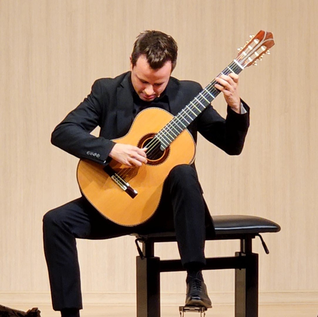 HERMELINDO RUIZ (PUERTO RICO) - Alhambra Guitarras