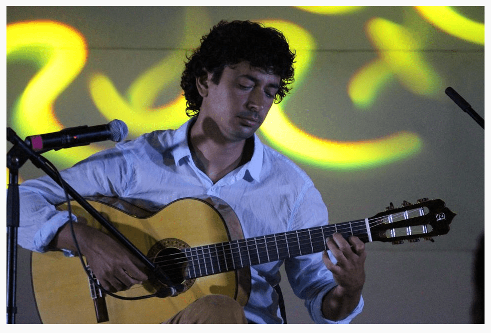 JOSUÉ TACORONTE (CUBA) - Alhambra Guitarras