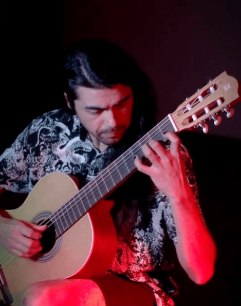 LUIS GUEVARA (CHILE) - Alhambra Guitarras