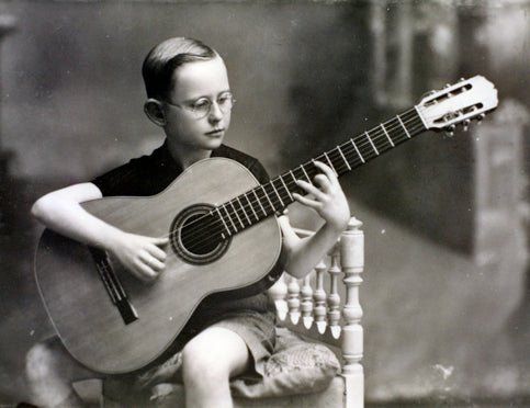 Narciso Yepes, un gran intérprete de la guitarra española - Alhambra Guitarras