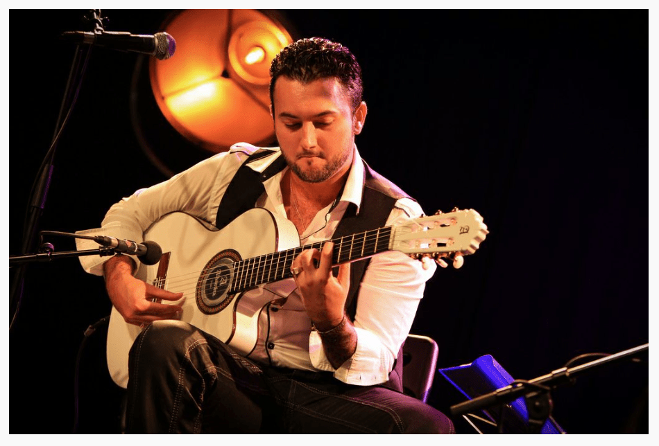 SANDRO LORIER (FRANCIA) - Alhambra Guitarras