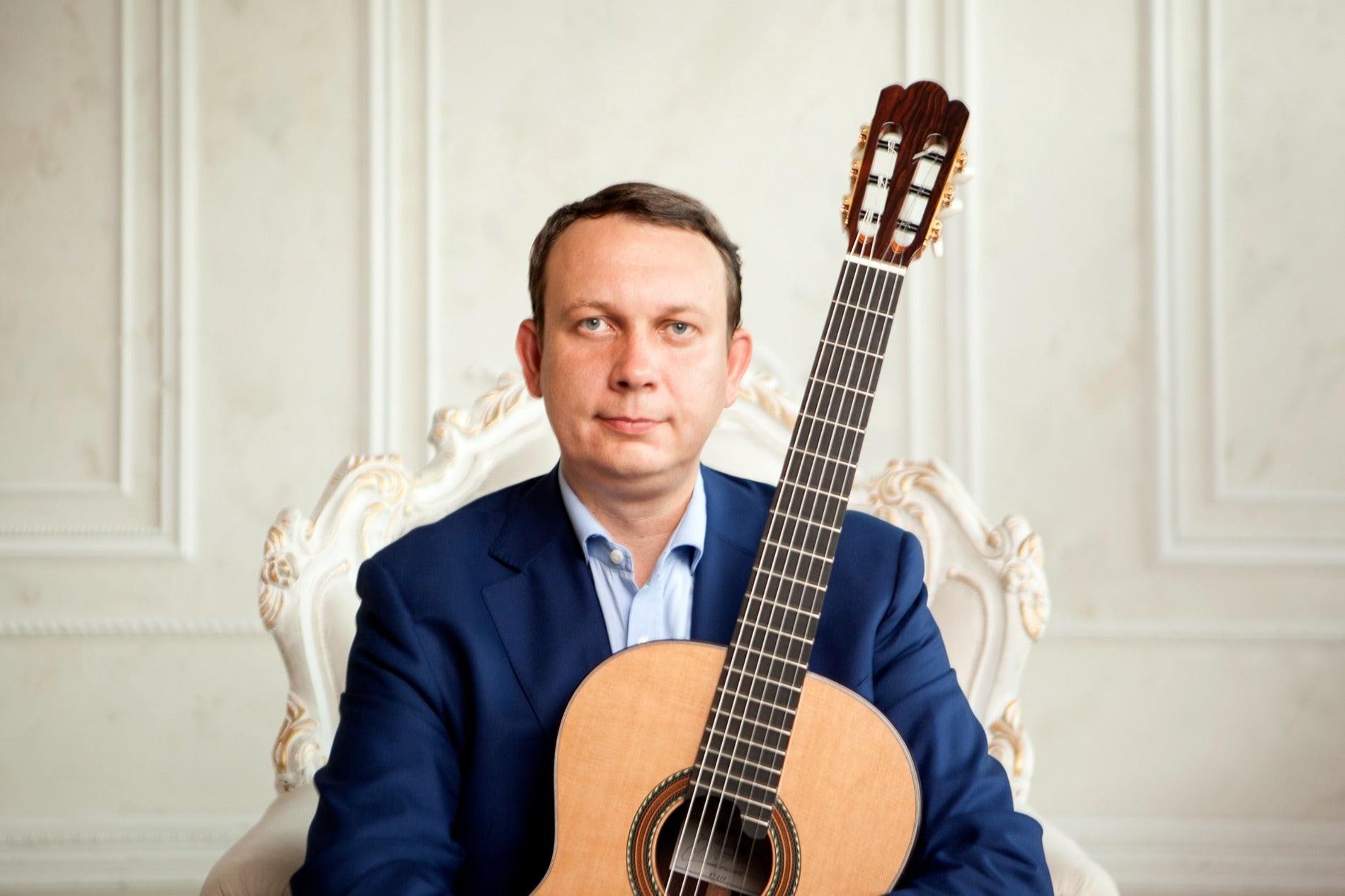 YURI ALESHNIKOV (RUSIA) - Alhambra Guitarras