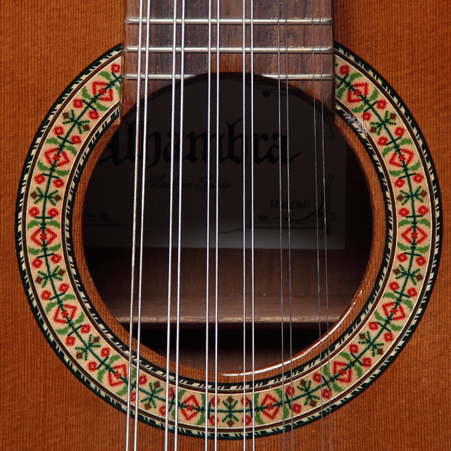 Bandurria Alhambra 3 C -4 Alhambra Guitarras