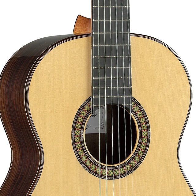 Alhambra 7 P A - Alhambra Guitarras6