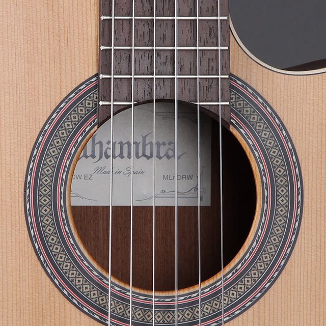 Alhambra Z-Nature CW EZ -5Alhambra Guitarras