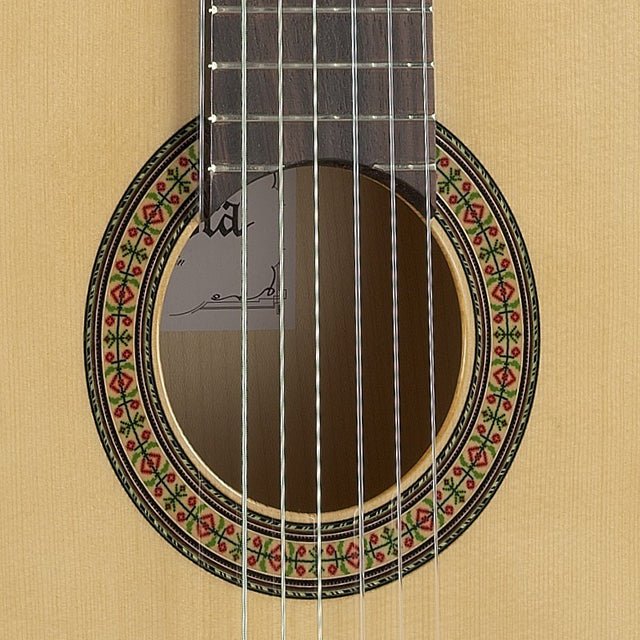 Alhambra 3 F - Alhambra Guitarras5