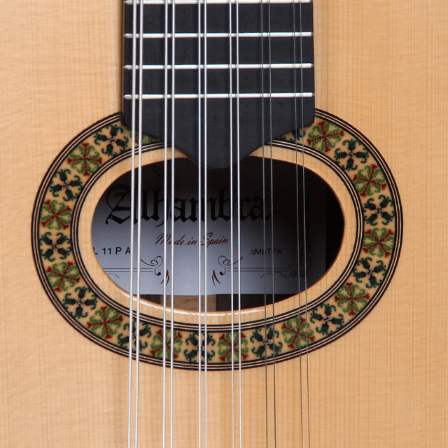 Laúd Alhambra 11 P A -4 Alhambra Guitarras