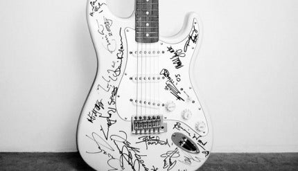 Que valor tiene tocar la guitarra más cara del mundo - Alhambra Guitarras