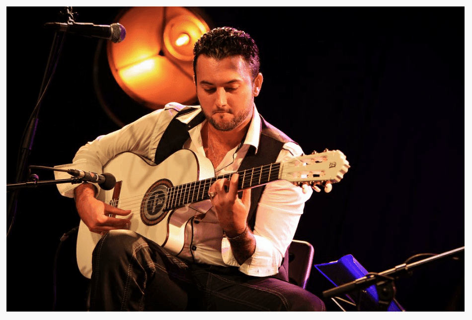 SANDRO LORIER (FRANCIA) - Alhambra Guitarras