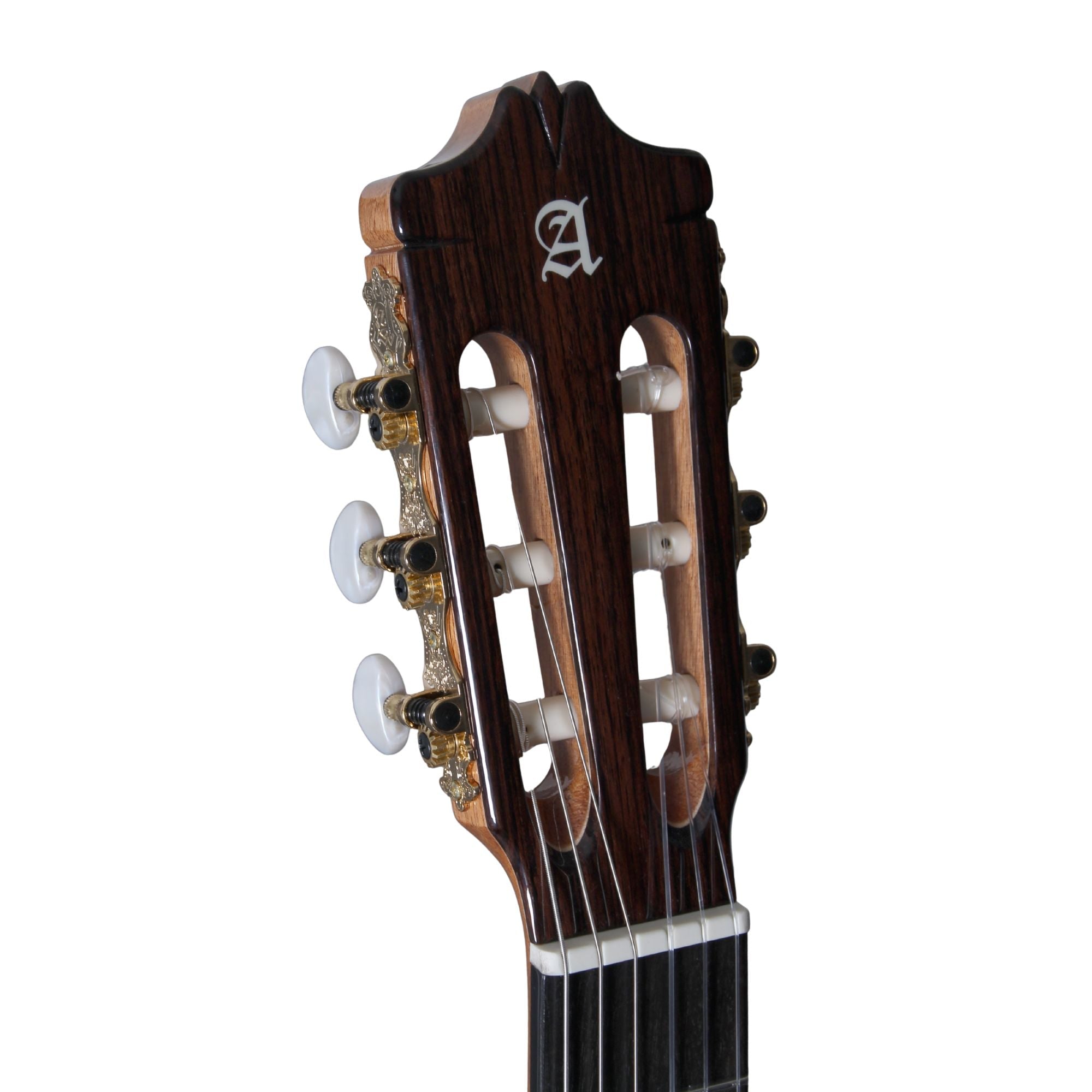 7 P Classical Guitar - Alhambra Guitarras