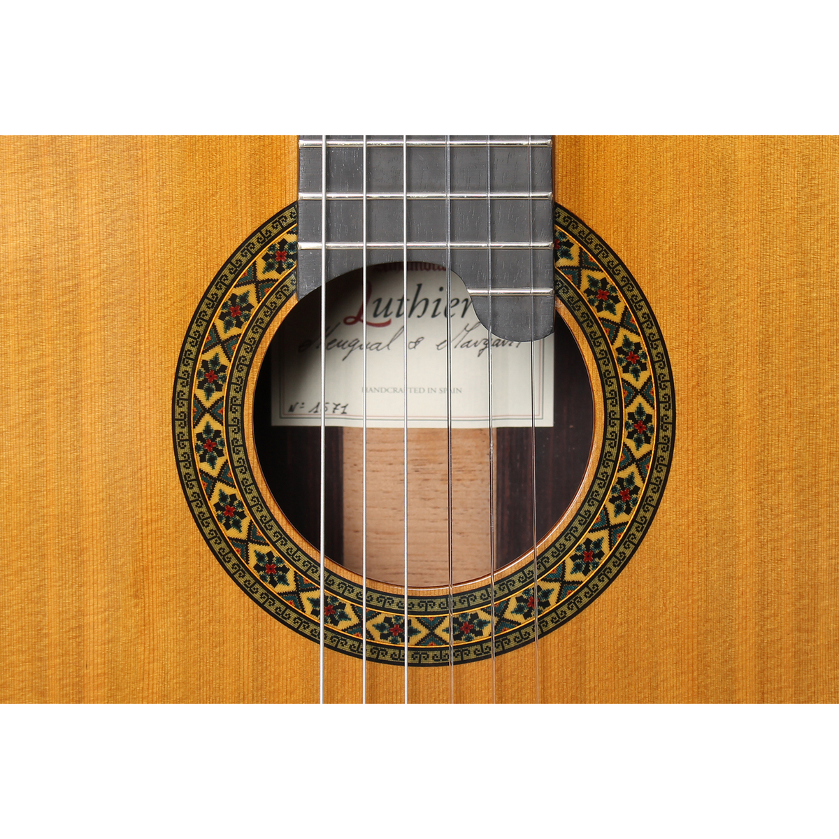 Alhambra Luthier India Montcabrer