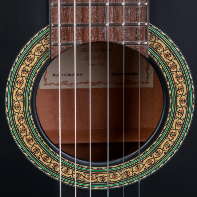 Alhambra 1 C Black Satin - Alhambra Guitarras
