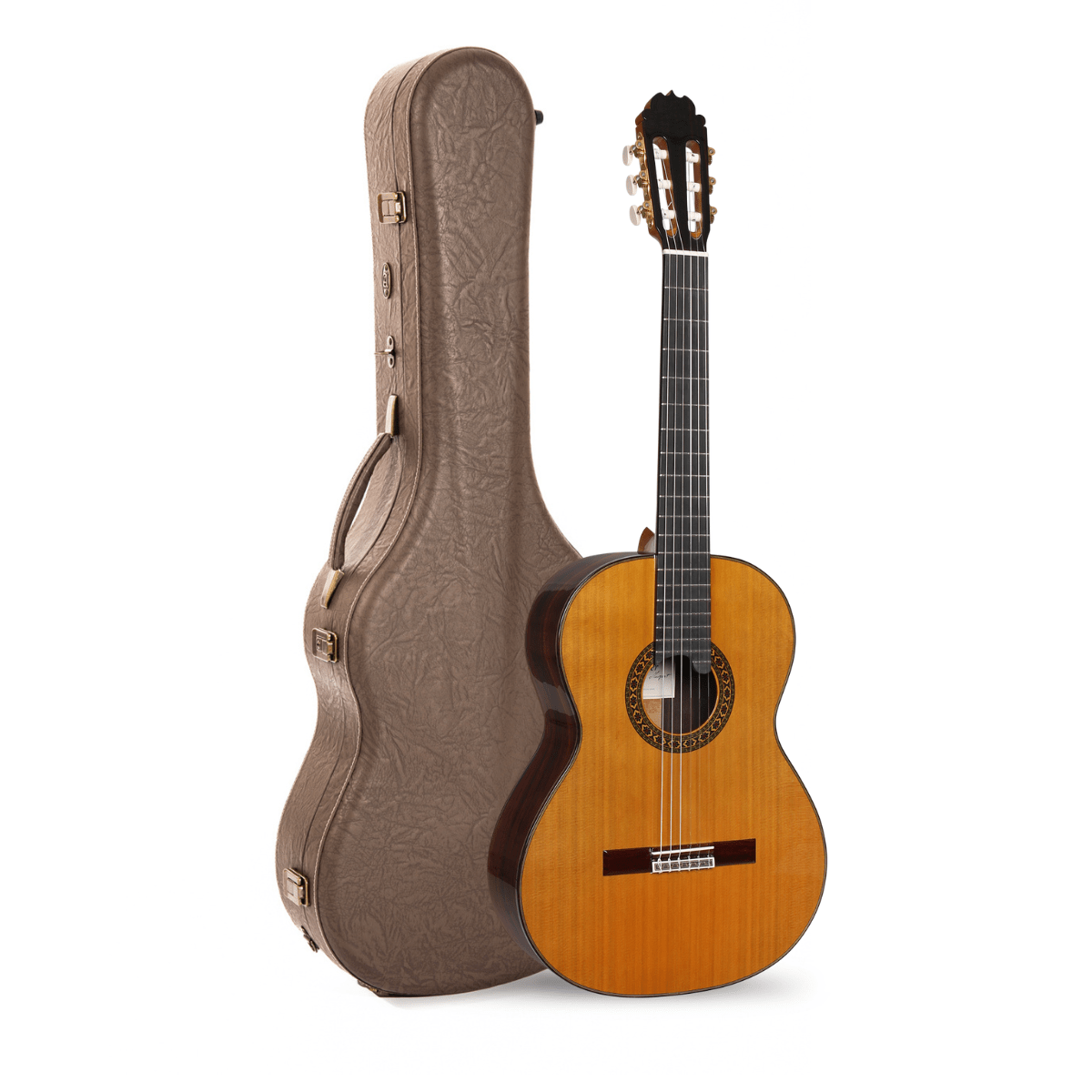 Alhambra Luthier India Montcabrer - Alhambra Guitars
